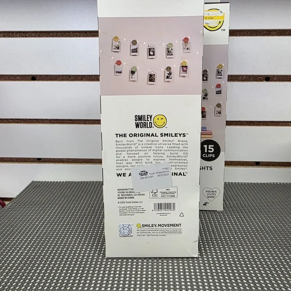 Yoobi | SmileyWorld String Lights with Clips Set of 2 Boxes